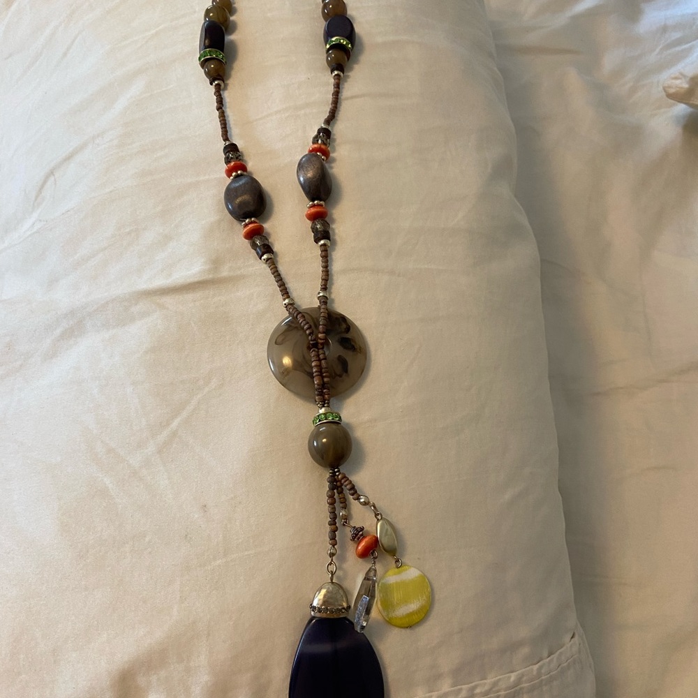 Pendant necklace